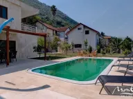 Sale, house, 372m², Stoliv, Kotor - image 1