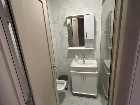 Prodaja, jednosoban stan, 46m², Zabjelo, Podgorica - image 12