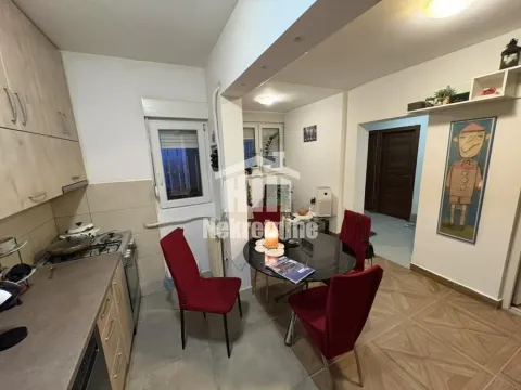 Sale, two bedroom apartment, 72m², Zemun Sve Podlokacije, Beograd - image 3