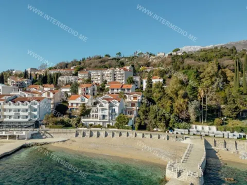Prodaja, dvosoban stan, 130m², Savina, Herceg Novi - image 4