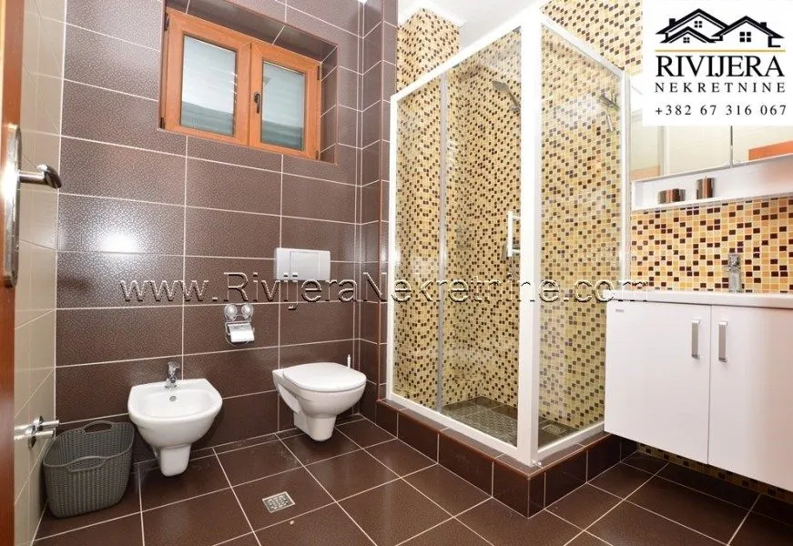 Prodaja, kuća, 223m², Žvinje, Herceg Novi