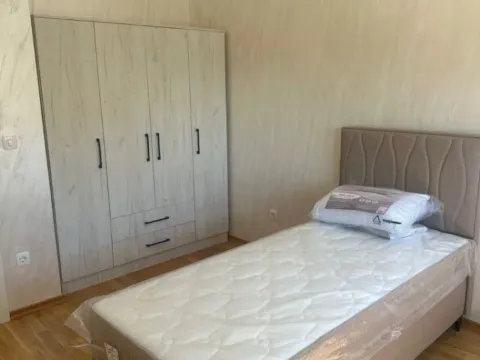 Rent, two bedroom apartment, 75m², Pod Kuk, Tivat - image 6