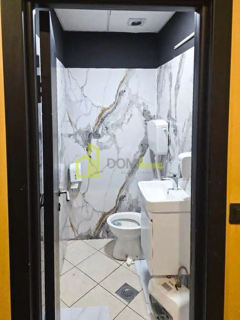 Rent, office space, 160m², Centar, Podgorica