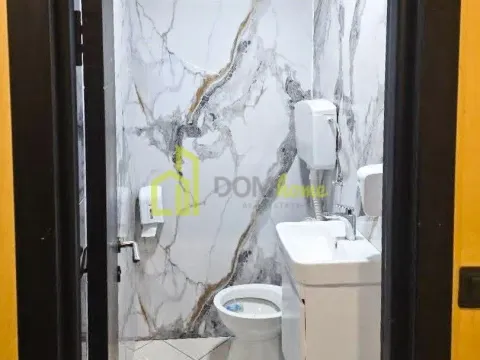 Rent, office space, 160m², Centar, Podgorica - image 7