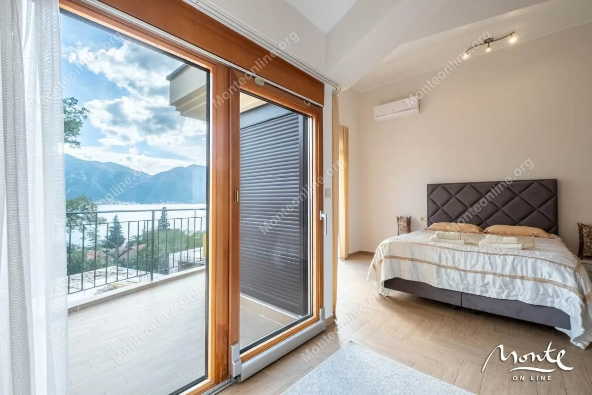Prodaja, dvosoban stan, 105m², Orahovac, Kotor