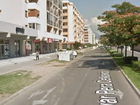 Prodaja, jednosoban stan, 41m², Stari Aerodrom, Podgorica - image 1