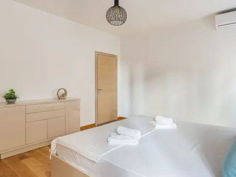 Sale, one bedroom apartment, 87m², Pržno, Budva - image 15