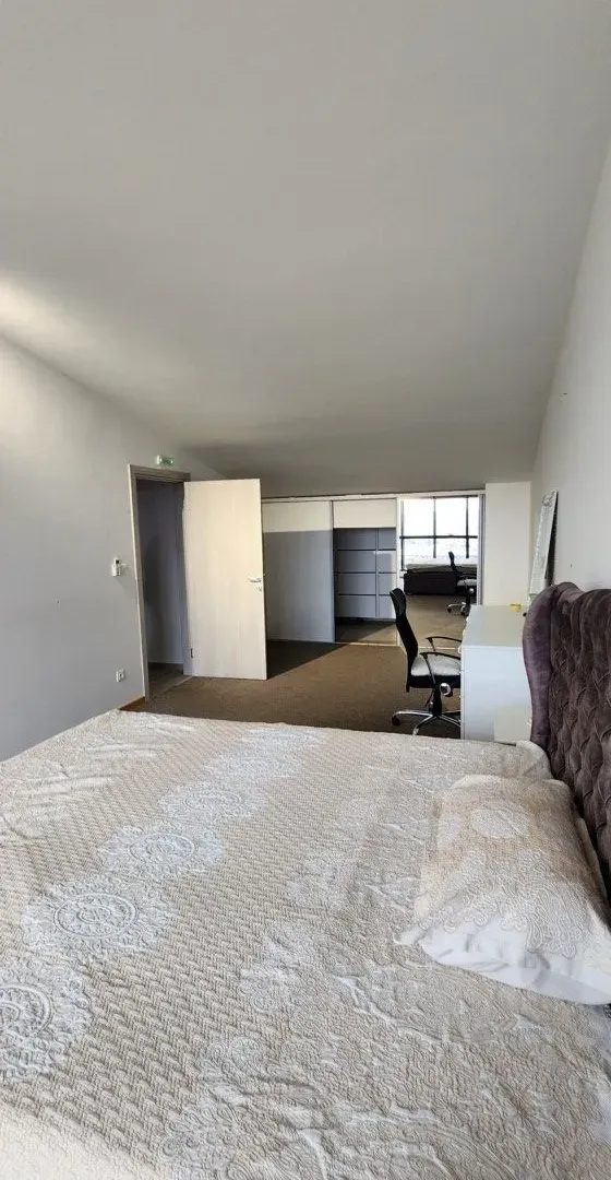 Prodaja, četvorosoban stan, 160m², Stari Aerodrom, Podgorica