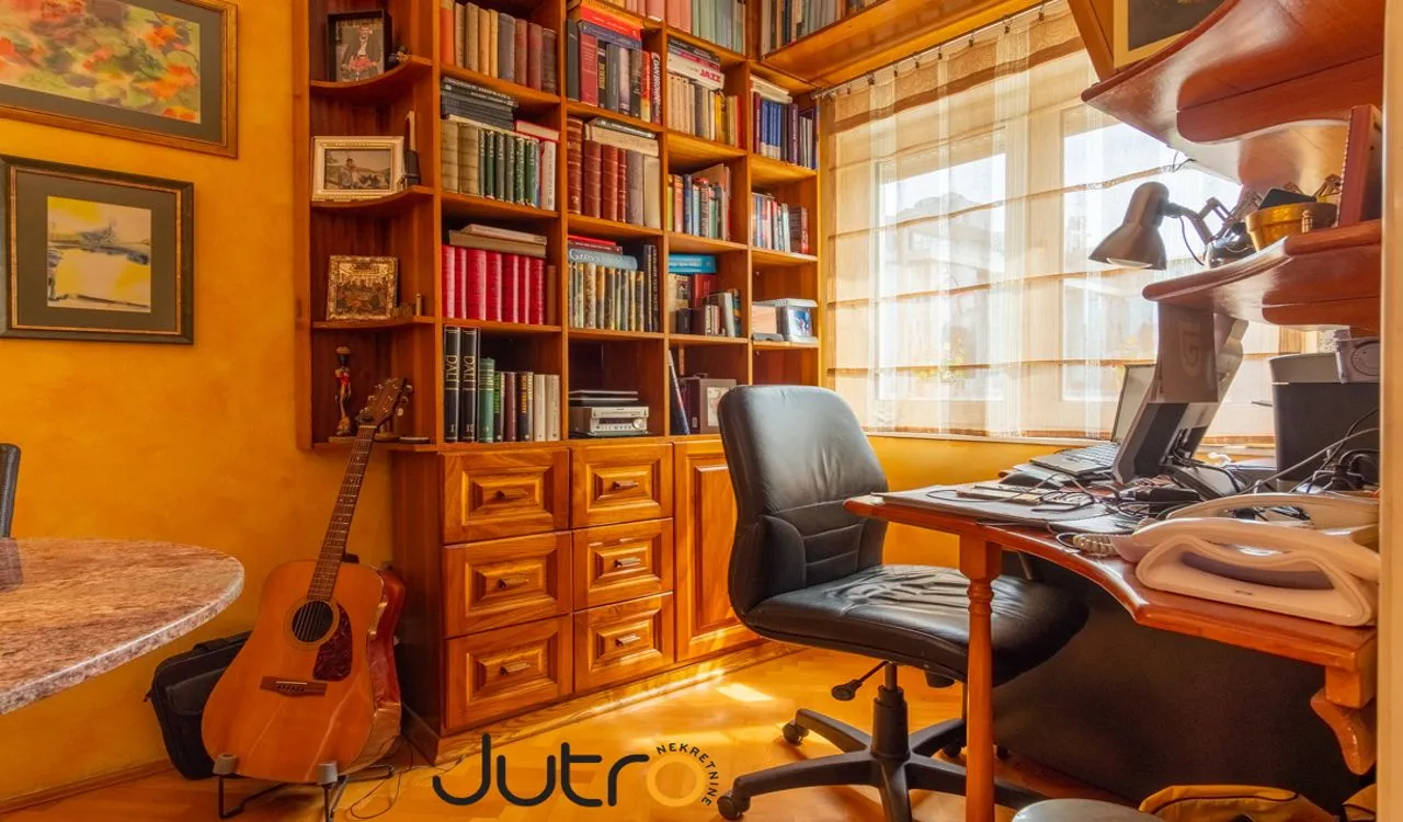Izdavanje, dvosoban stan, 85m², Preko Morače, Podgorica