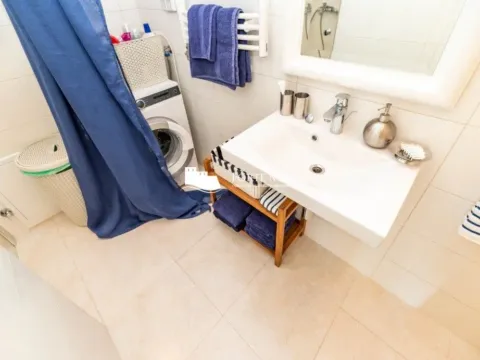 Prodaja, dvosoban stan, 118m², Njivice, Herceg Novi - image 4