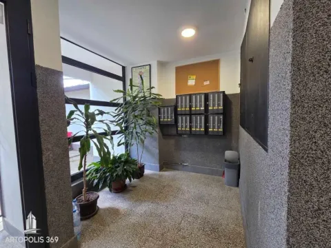 Prodaja, trosoban stan, 79m², Zemun Gornji Grad, Zemun Sve Podlokacije - image 20