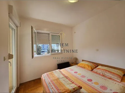 Rent, two bedroom apartment, 74m², Centar, Bar - image 7