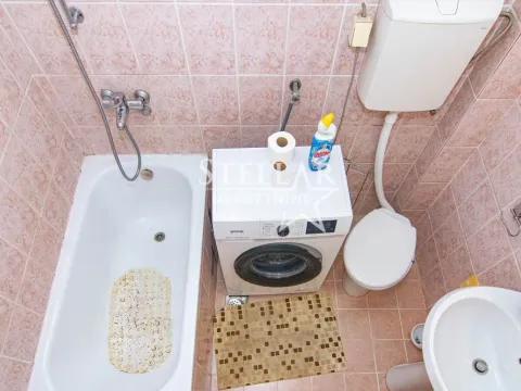 Izdavanje, jednosoban stan, 56m², Stara Varoš, Podgorica - image 10