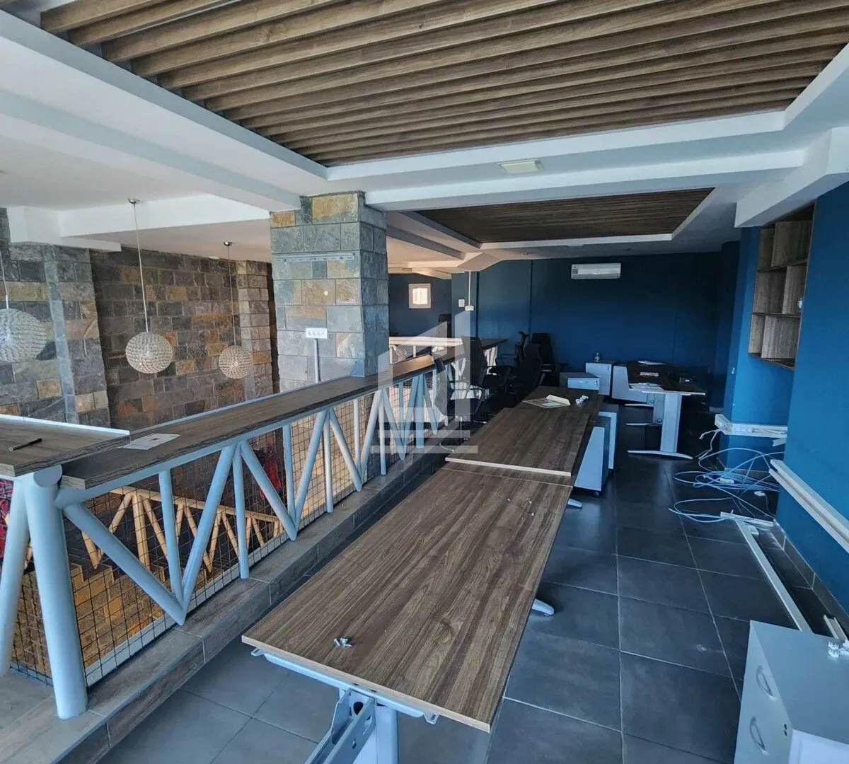 Rent, office space, 180m², Krivi Most, Podgorica