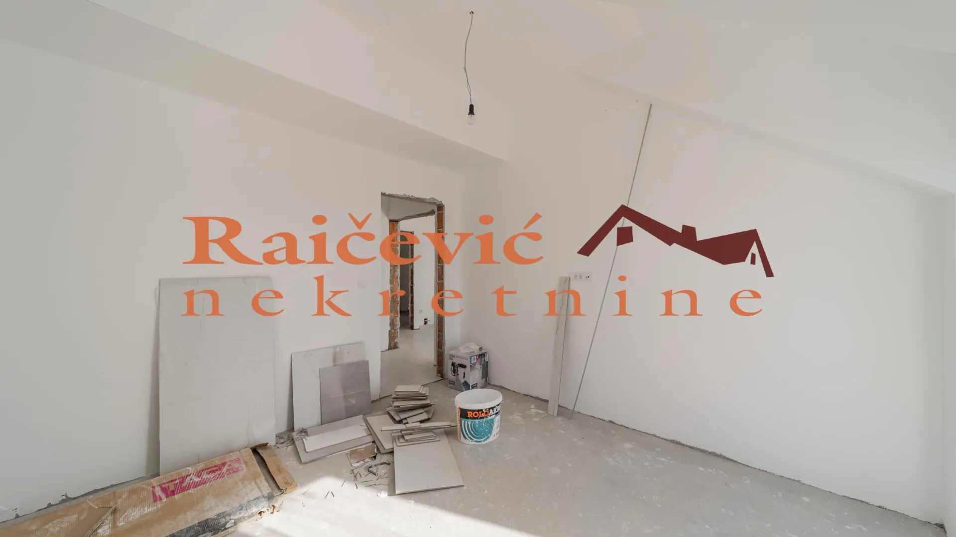 Prodaja, trosoban stan, 80m², Grocka, Beograd
