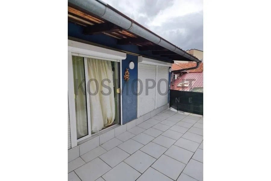 Prodaja, kuća, 205m², Centar, Pančevo