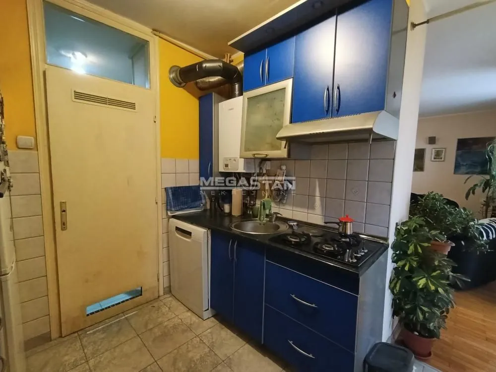 Sale, three bedroom apartment, 93m², Karaburma, Palilula Sve Podlokacije