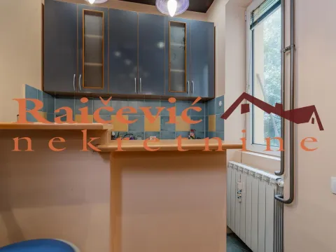 Rent, studio apartment, 35m², Kalenić Pijaca, Vračar Sve Podlokacije - image 7