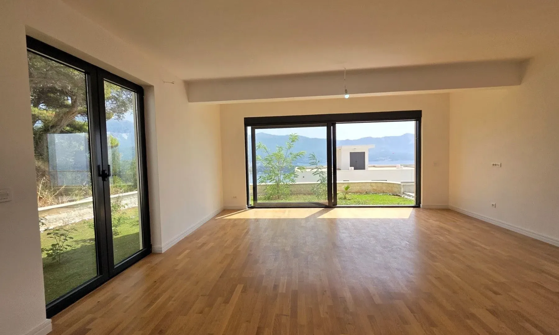 Sale, house, 184m², Budva, Crna Gora