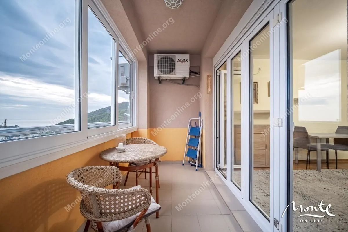 Prodaja, dvosoban stan, 55m², Bečići, Budva