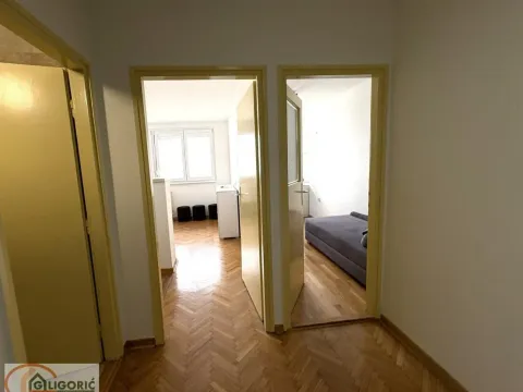 Izdavanje, dvosoban stan, 45m², Kalenić Pijaca, Vračar Sve Podlokacije - image 8