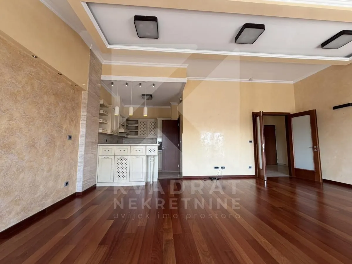 Rent, office space, 138m², Preko Morače, Podgorica