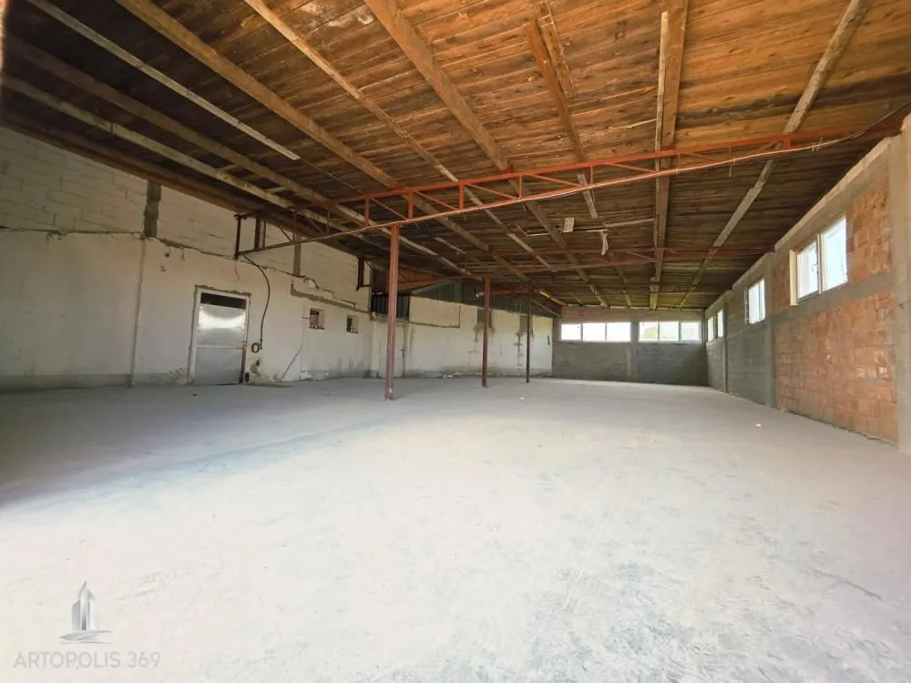 Izdavanje, poslovni prostor, 180m², Leštane, Grocka