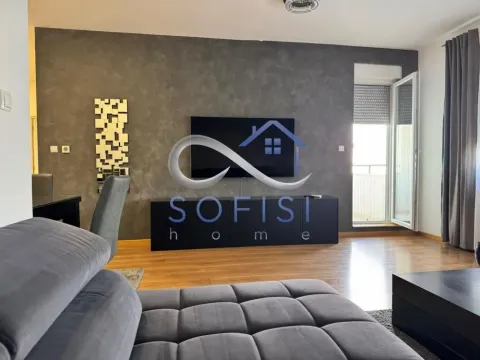 Izdavanje, trosoban stan, 75m², Socijalno, Novi Sad Sve Podlokacije - image 4