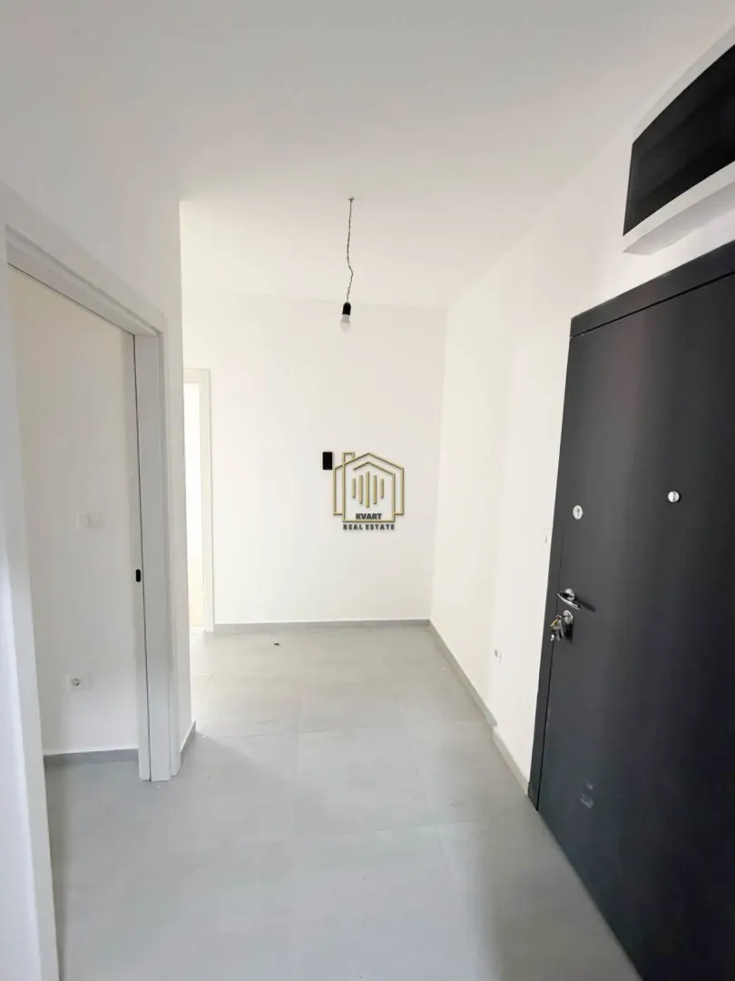 Rent, three bedroom apartment, 112m², Stari Aerodrom, Podgorica