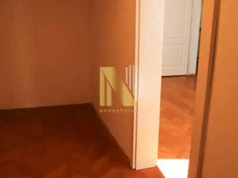 Prodaja, četvorosoban stan, 120m², Centar, Novi Sad - image 19