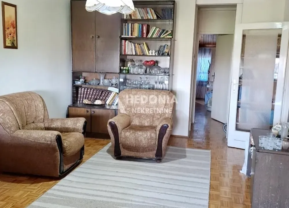Prodaja, trosoban stan, 83m², Čukarica, Beograd