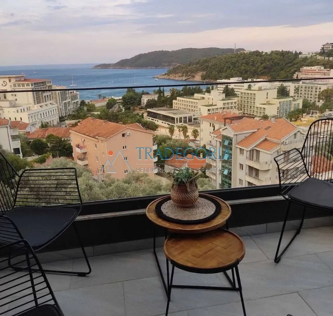 Prodaja, trosoban stan, 84m², Bečići, Budva