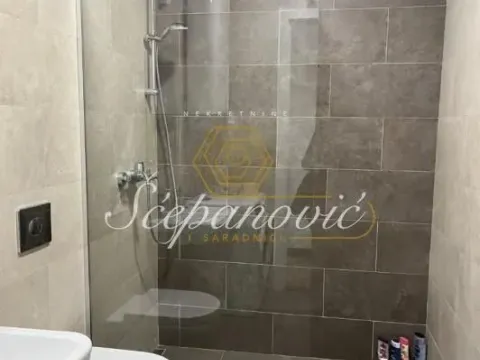 Izdavanje, dvosoban stan, 56m², Centar, Novi Sad - image 5