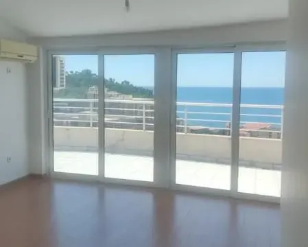 Sale, three bedroom apartment, 169m², Petrovac, Budva - image 11