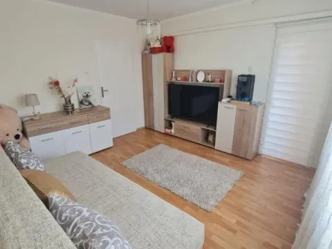 Sale, two bedroom apartment, 56m², Železnička Stanica, Novi Sad Sve Podlokacije - image 3