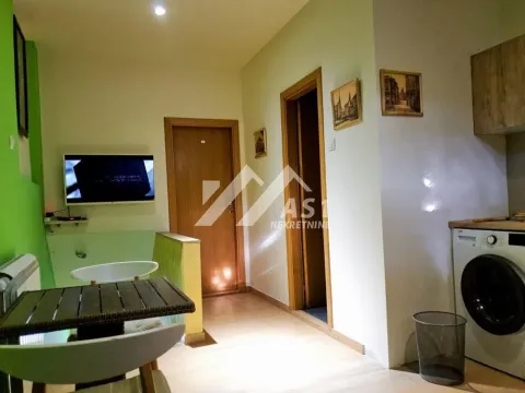 Rent, two bedroom apartment, 35m², Centar, Novi Sad - image 12