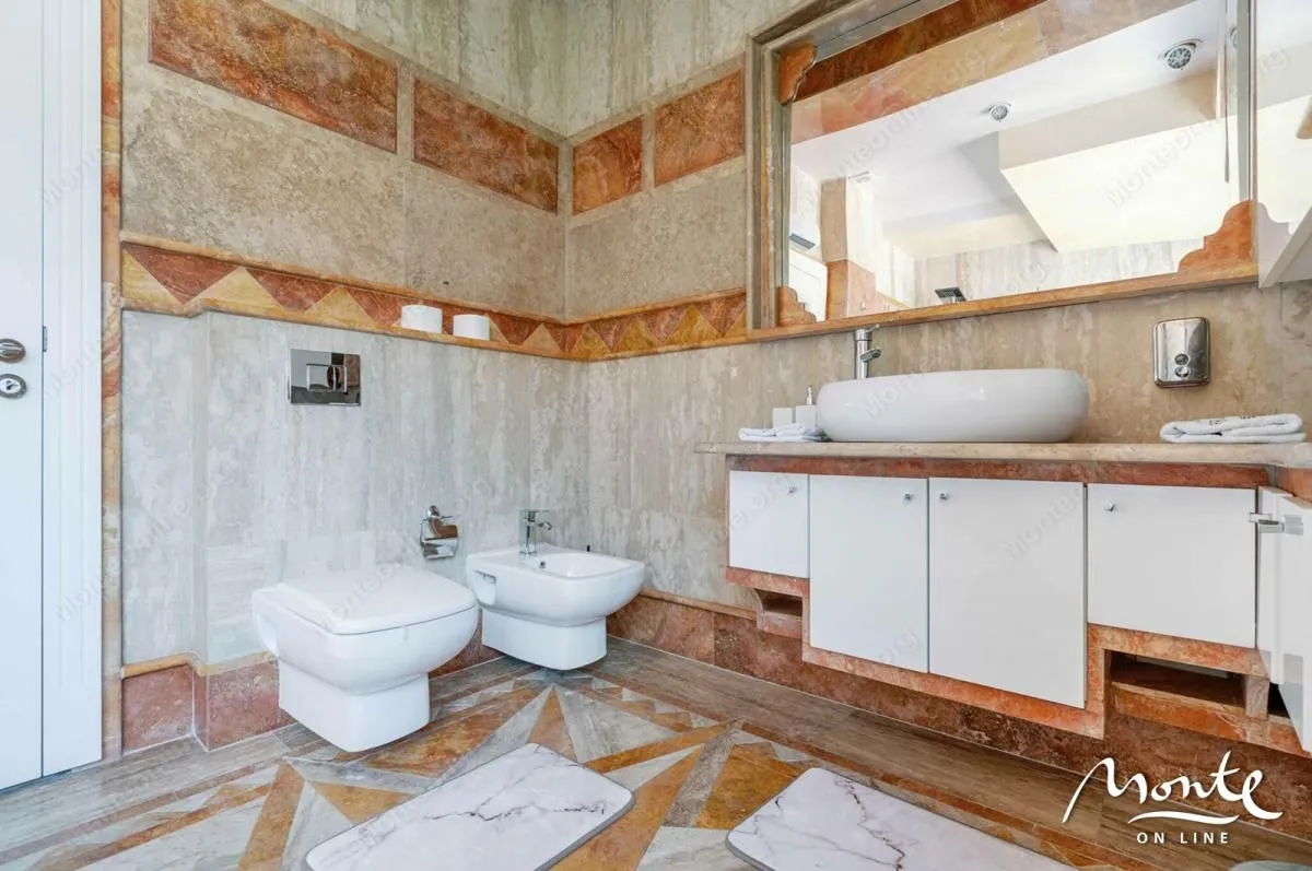 Sale, three bedroom apartment, 200m², Budva, Crna Gora