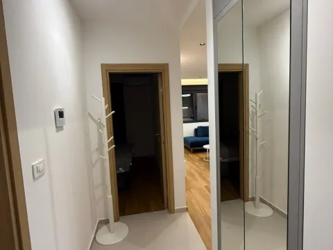 Rent, two bedroom apartment, 53m², City Kvart, Podgorica - image 6