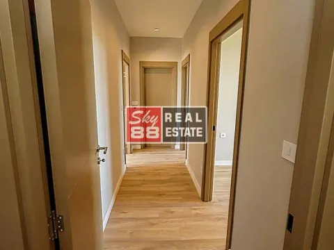 Sale, four bedroom apartment, 169m², Trošarina, Voždovac Sve Podlokacije - image 3