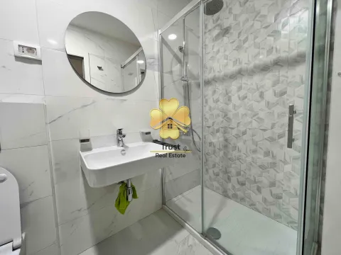 Izdavanje, jednosoban stan, 47m², Central Point, Podgorica - image 8