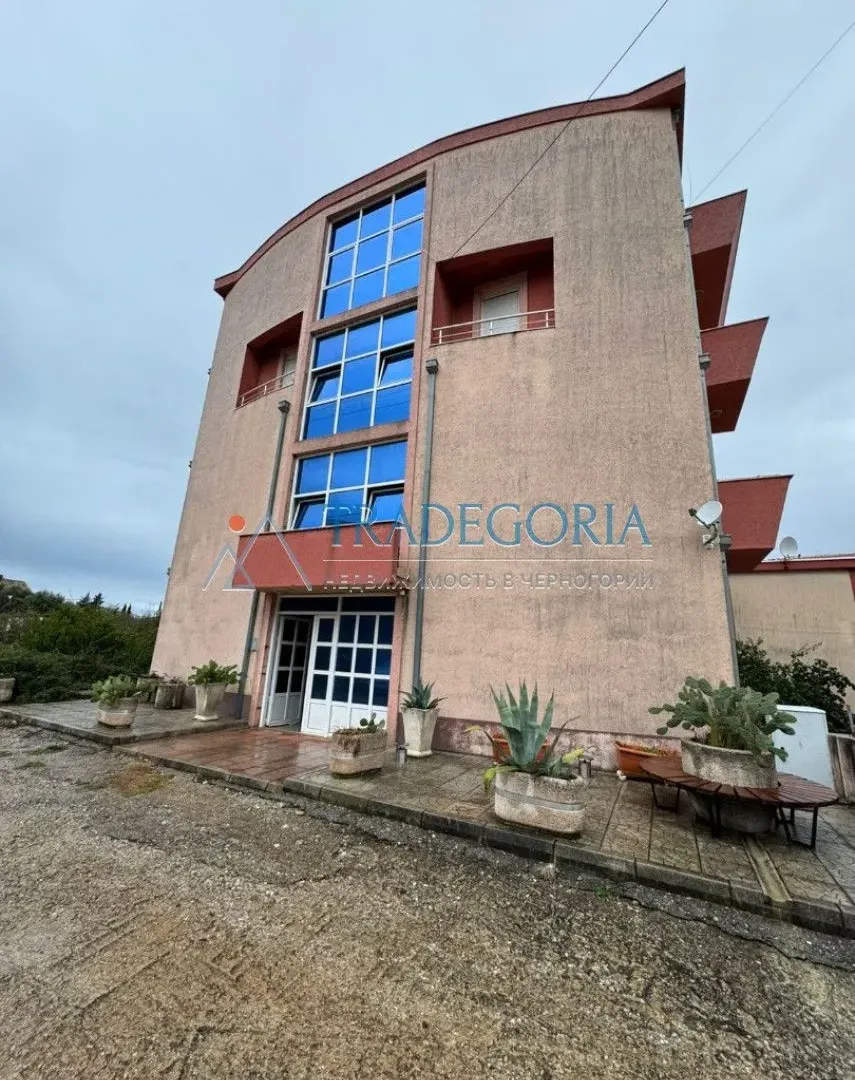 Prodaja, dvosoban stan, 93m², Utjeha, Ulcinj