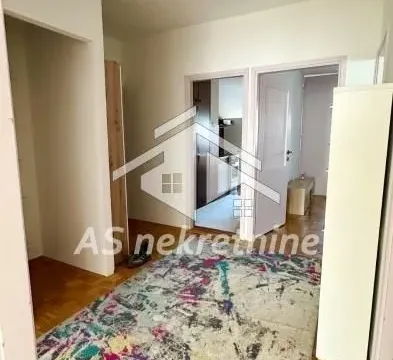 Rent, three bedroom apartment, 70m², Autokomanda, Voždovac Sve Podlokacije - image 7