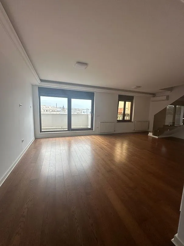 Sale, apartment, 196m², Stari Grad, Beograd