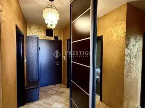 Sale, two bedroom apartment, 67m², City Kvart, Podgorica - image 12