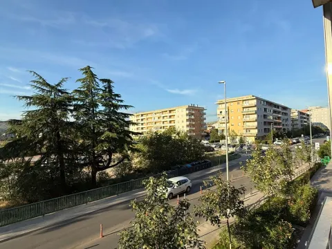 Rent, office space, 75m², City Kvart, Podgorica - image 10