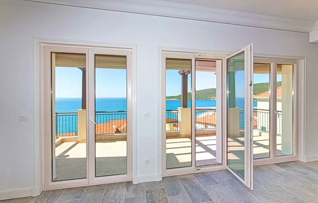 Prodaja, stan, 86m², Tivat, Crna Gora