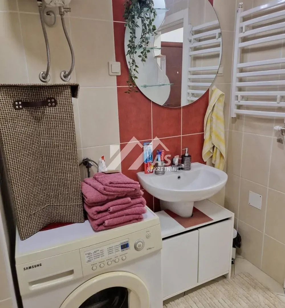 Izdavanje, dvosoban stan, 55m², Novi Sad Sve Podlokacije, Novi Sad