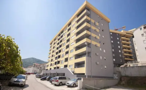 Rent, three bedroom apartment, 74m², Dubovica, Budva - image 10