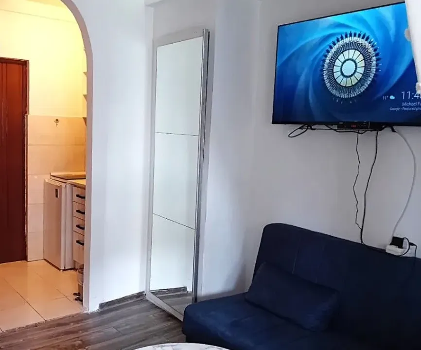 Sale, studio apartment, 20m², Autobuska stanica, Podgorica