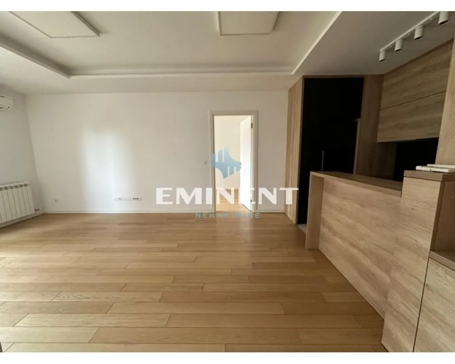Rent, three bedroom apartment, 69m², Novi Beograd Blok 67, Novi Beograd Sve Podlokacije